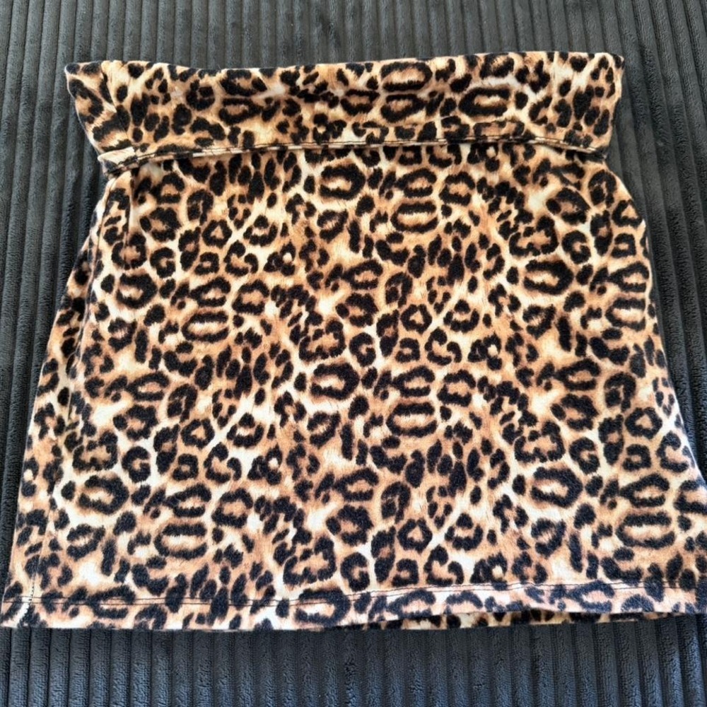 Forever 21 leopard print Y2K mini skirt Size S